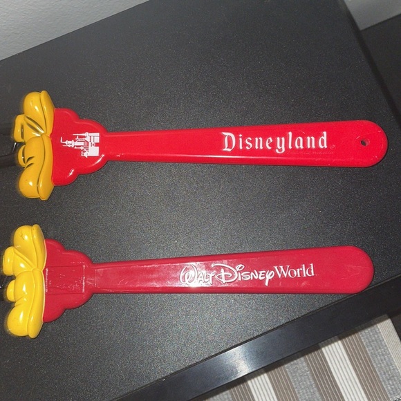 Vintage Disneyland Disney World Mickey Mouse Back Scratcher - Picture 3 of 6